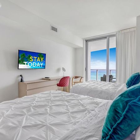 Seashore Resort - 2 Bedroom Right On The Beach Direct Ocean-View With Amenities On The Rooftop Hollywood Ngoại thất bức ảnh