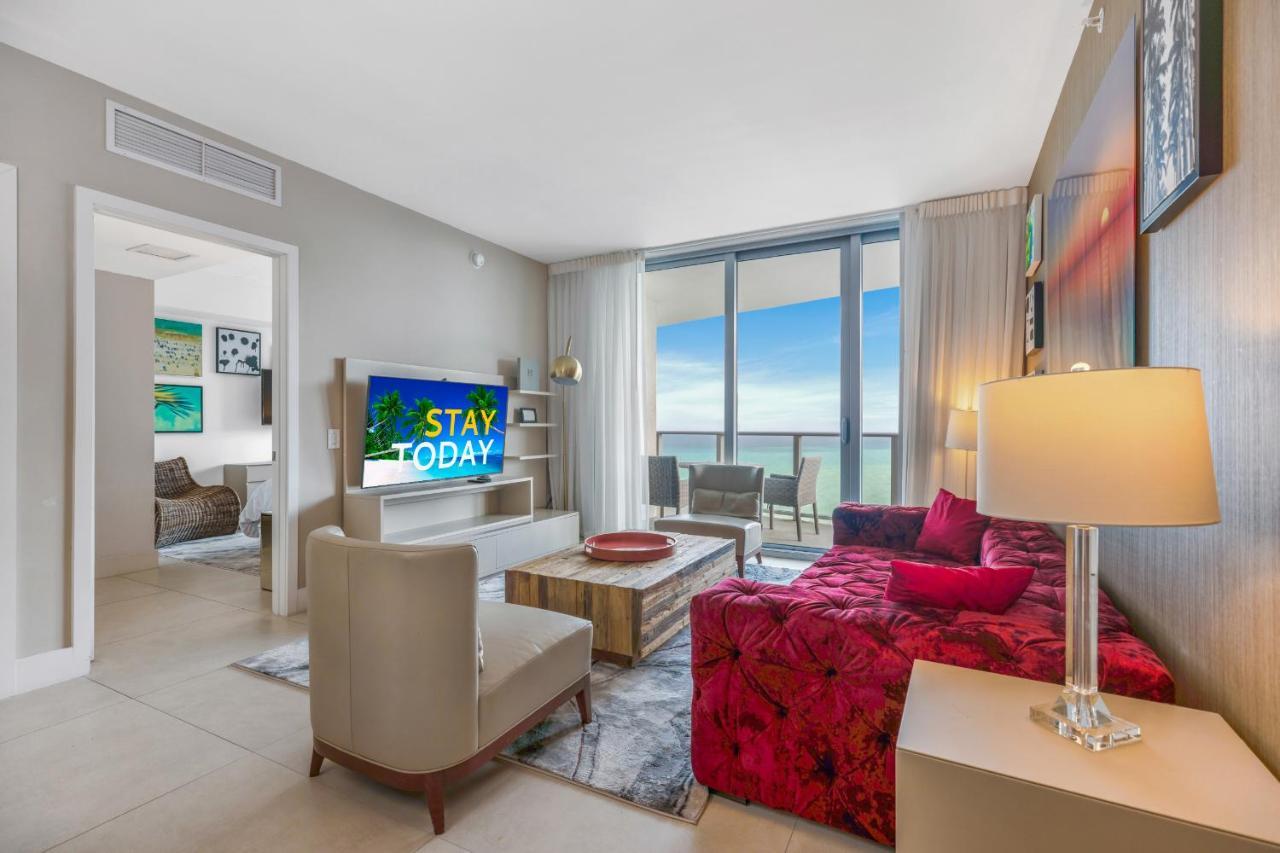 Seashore Resort - 2 Bedroom Right On The Beach Direct Ocean-View With Amenities On The Rooftop Hollywood Ngoại thất bức ảnh