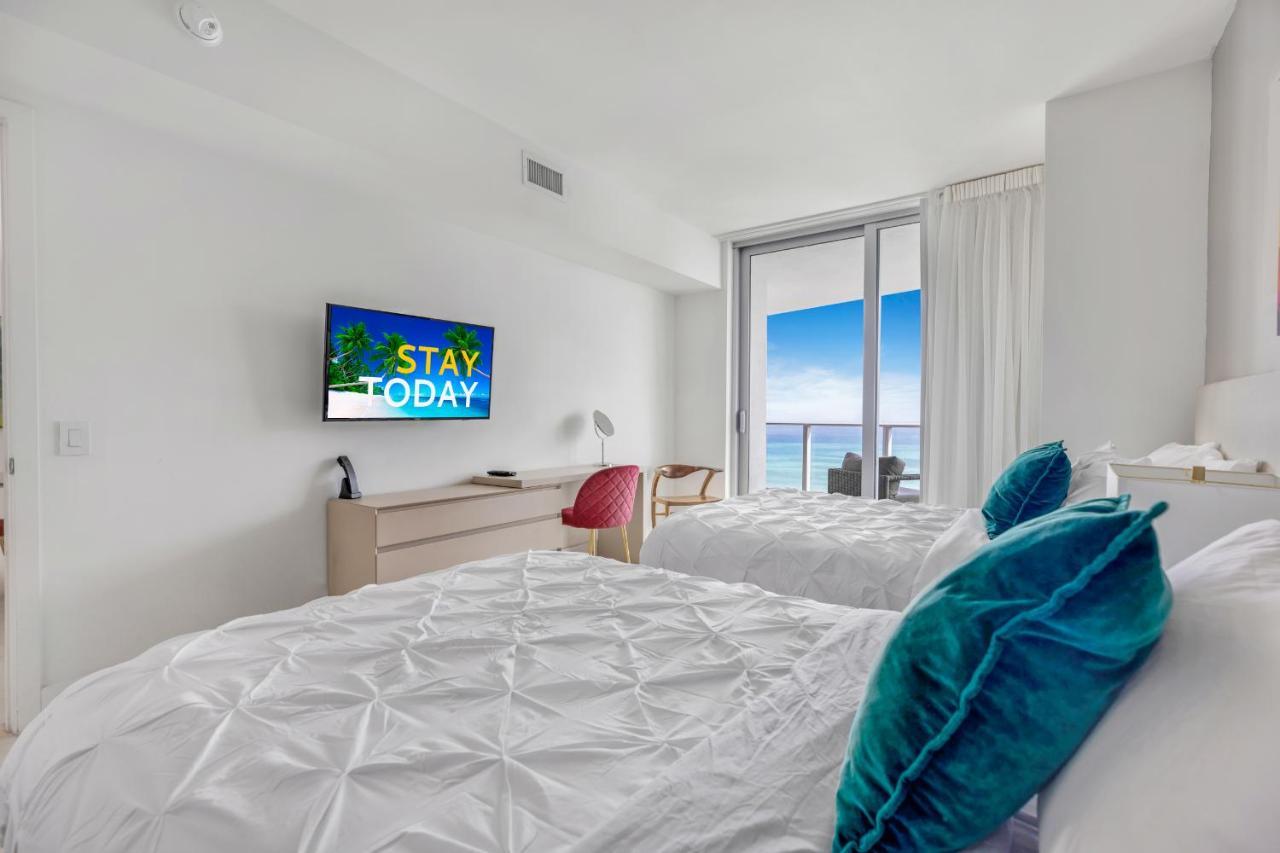 Seashore Resort - 2 Bedroom Right On The Beach Direct Ocean-View With Amenities On The Rooftop Hollywood Ngoại thất bức ảnh