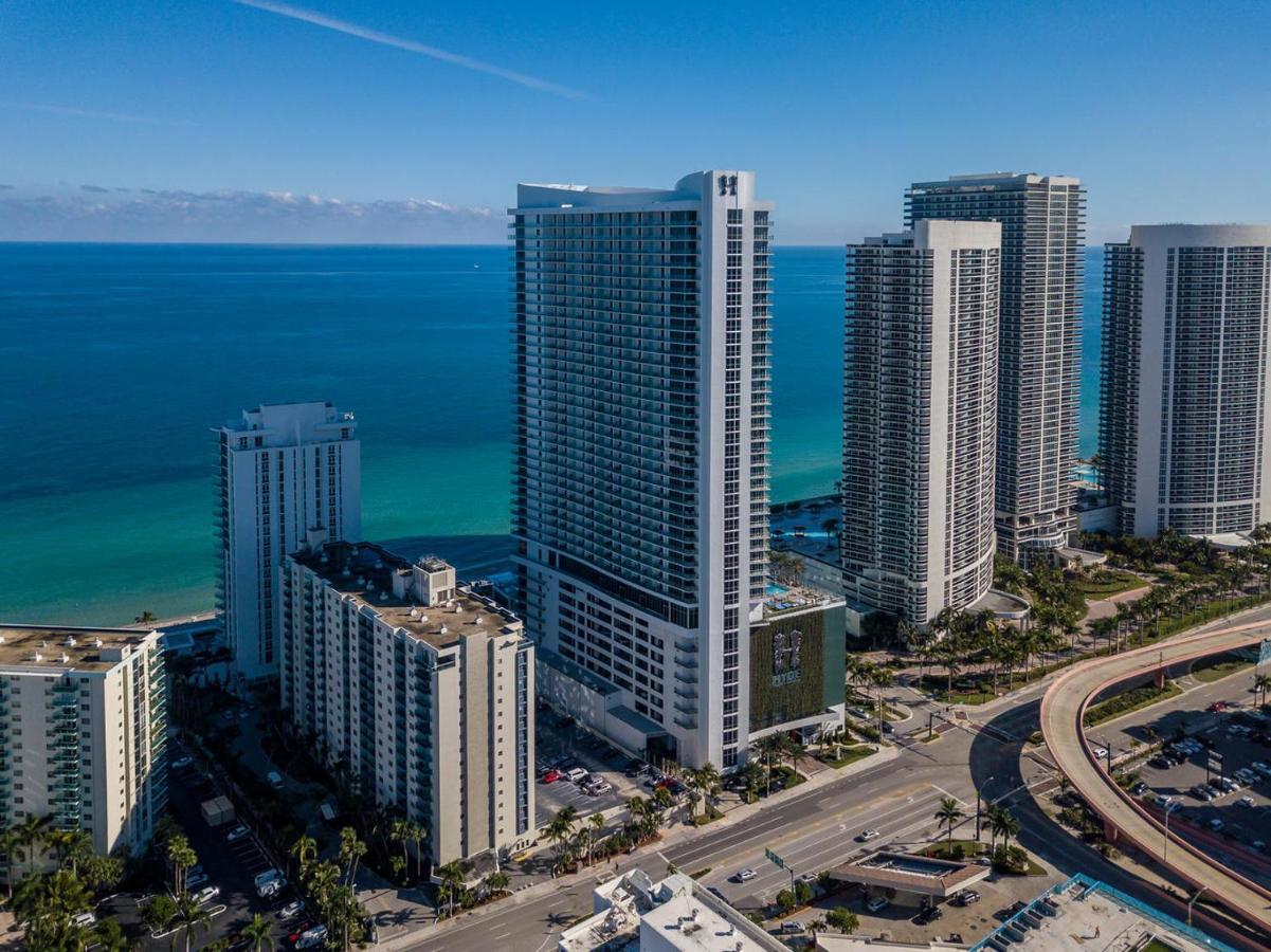 Seashore Resort - 2 Bedroom Right On The Beach Direct Ocean-View With Amenities On The Rooftop Hollywood Ngoại thất bức ảnh